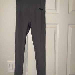 Forme Gray Leggings